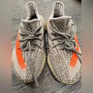 Adidas Yeezy Boost 350 V2 Low Beluga Reflective size 6Y